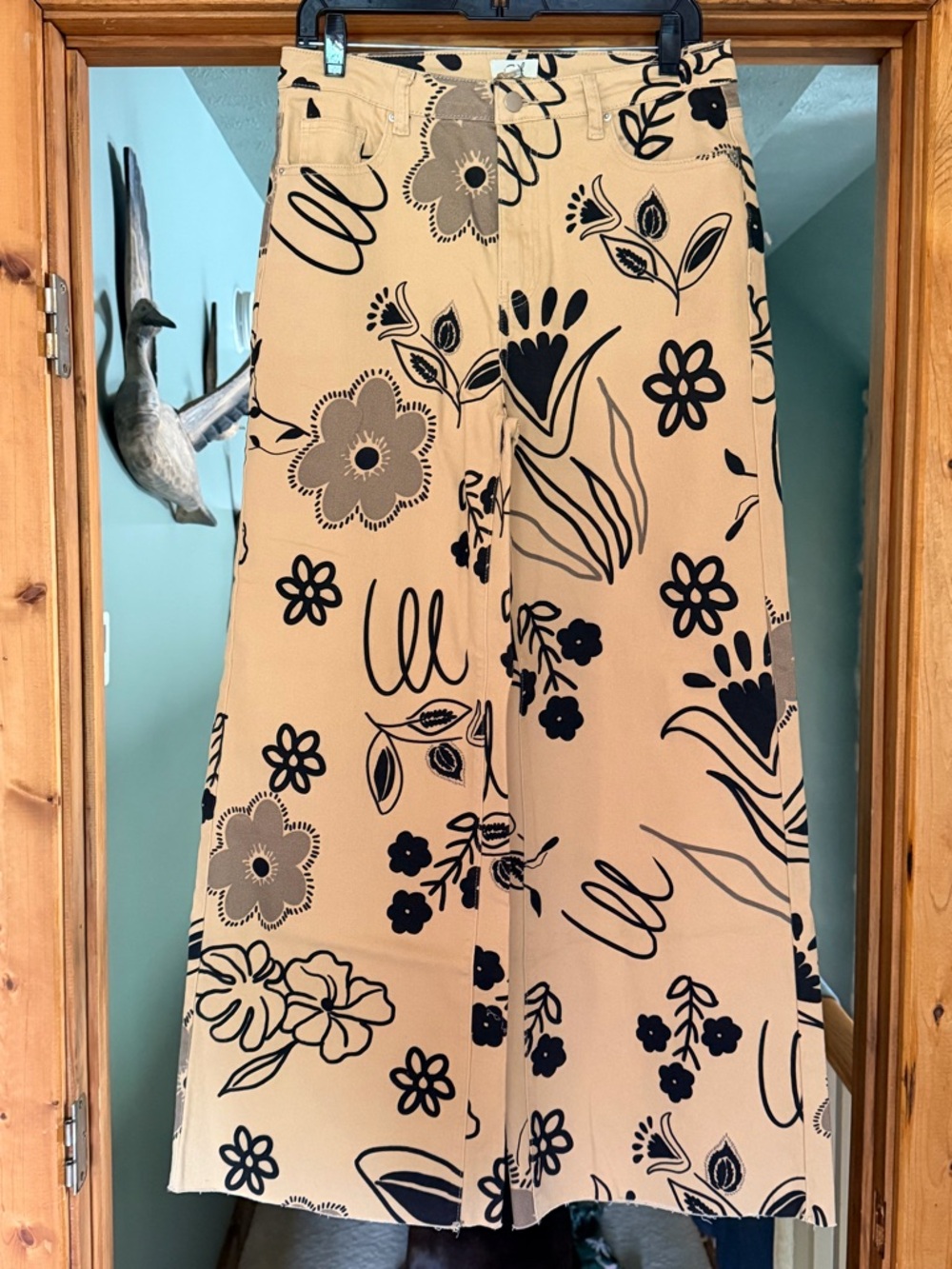 Floral Wide-Leg Pants in Beige and Black by Easel